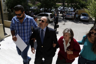 Ανδρέας Μαρτίνης: Ο Ερυθρός Σταυρός του πλήρωνε φιλοδωρήματα 1.000 ευρώ - Διαμονή χιλιάδων ευρώ σε πολυτελή ξενοδοχεία και τριήμερα στην Αράχωβα!