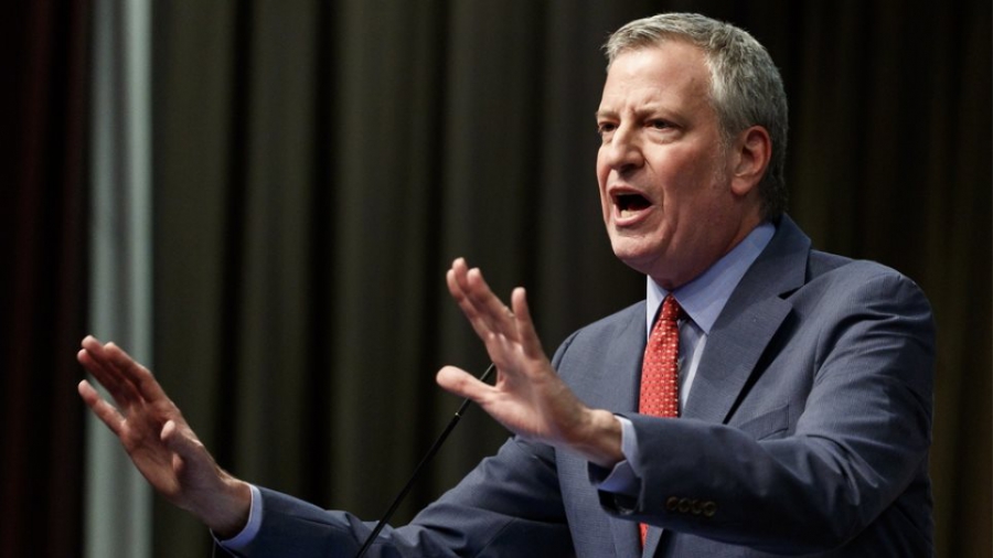 Ο Μπιλ ντε Μπλάζιο υποψήφιος για το χρίσμα των Δημοκρατικών