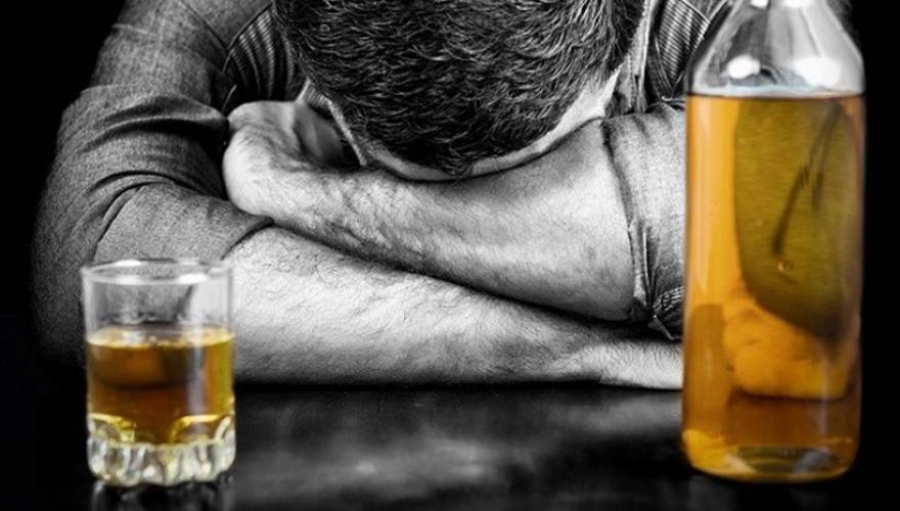 Διαβάστε τις ΑΝΕΠΑΝΟΡΘΩΤΕΣ βλάβες που προκαλεί το αλκοόλ!