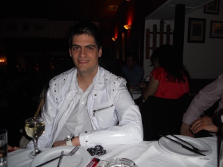 ΒΙΝΤΕΟ: Πρώτη Μετάδοση στον Hellas FM για την "Ηλιογέννητη" με τον Γιώργο Κακουλίδη