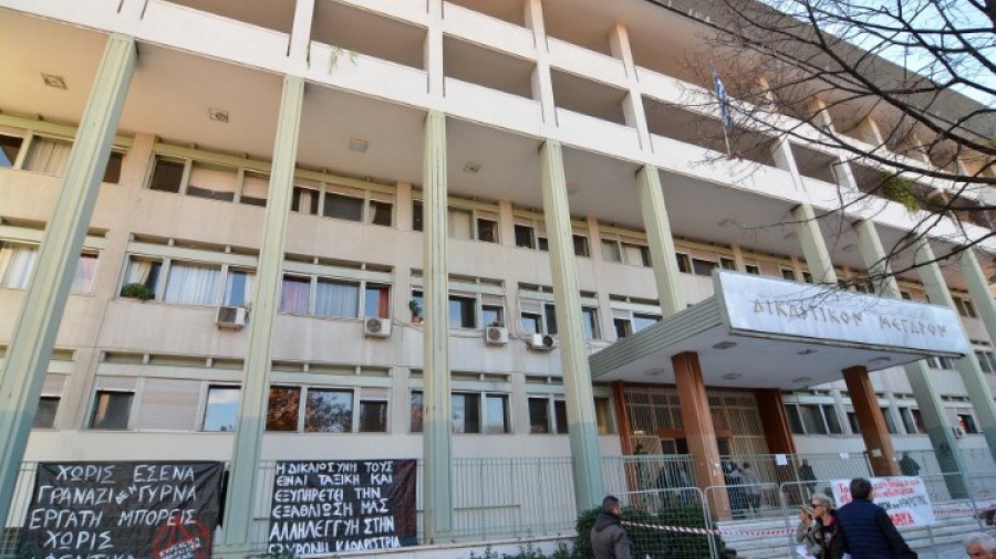 Εκτός φυλακής η 53χρονη καθαρίστρια