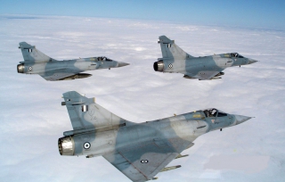 Πτώση ελληνικού Μιράζ 2000 στο Αιγαίο