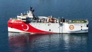Βορειοανατολική η πορεία του «Oruc Reis»