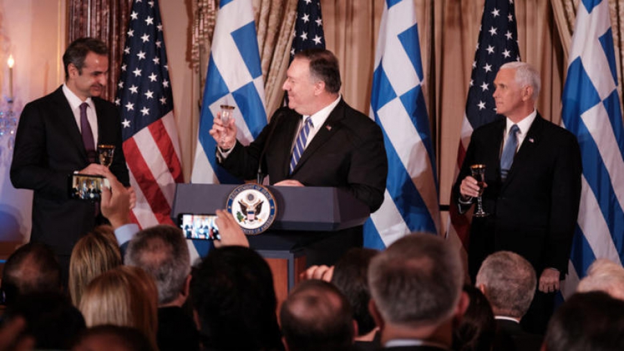 Πρωτοβουλία Πομπέο για αποκλιμάκωση της έντασης με την Τουρκία