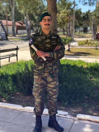 Η Πρώτη δήλωση του Αλεξιπτωτιστή Μπούχλη: Η πράξη μου  αφορούσε όλα όσα το ηθικό μου, η περηφάνια μου, η αφοσίωση μου και το σθένος, το ηθικό μου ανάστημα μου υπαγόρευσαν