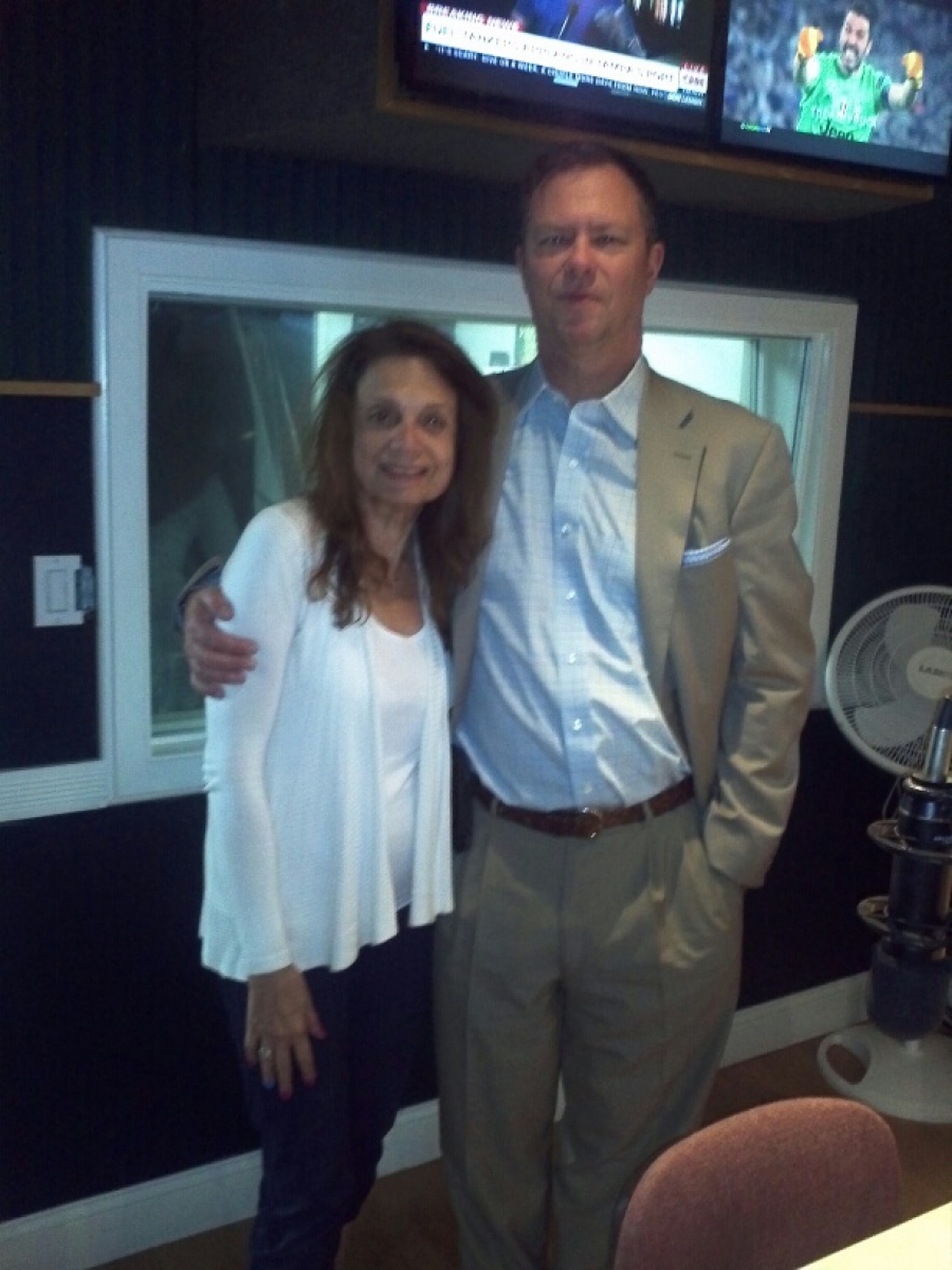 Ο ΔΡ Lajos στον Ηellas FM