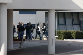 Συνέλαβαν φίλο του 17χρονου για την επίθεση σε λύκειο της Γαλλίας