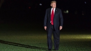 Τραμπ: Θα υποσχεθεί τερματισμό της επιδημίας του HIV