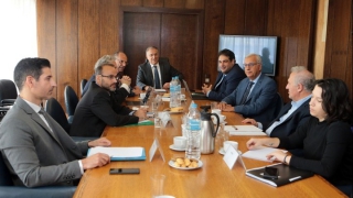 Στα χέρια των κομμάτων το σχέδιο νόμου για την ψήφο των Ελλήνων του εξωτερικού