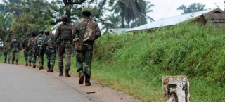 Φρίκη στο Κονγκό -Εσφαξαν αμάχους με τσεκούρια, σκότωσαν παιδιά χτυπώντας τα στον τοίχο |