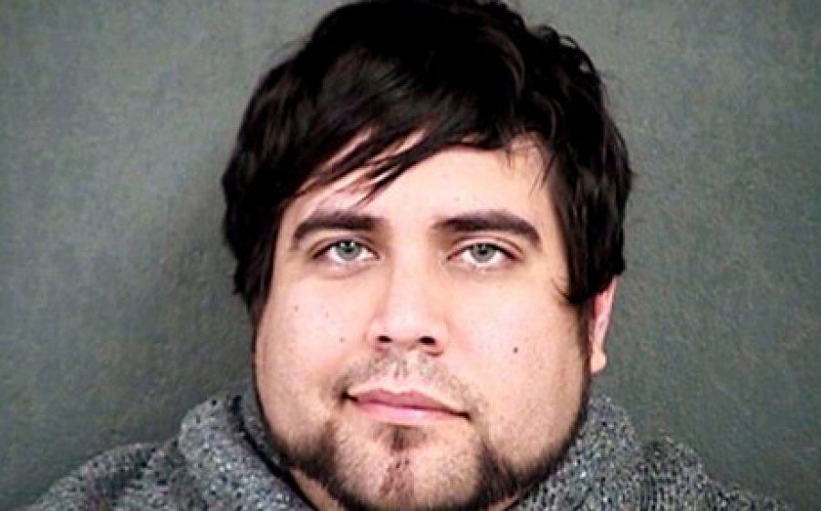 Παρίστανε τον μάνατζερ και έπεισε δεκάδες γυναίκες να κάνουν σεξ μαζί του