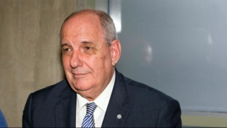 Το χριστουγεννιάτικο μήνυμα του Τέρενς Κουίκ