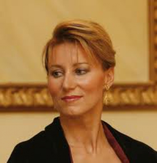 Άρθρο της Νατάσας Παζαΐτη στο Ladylike.gr: Καρκίνος του μαστού, ένας καρκίνος γένους θηλυκού