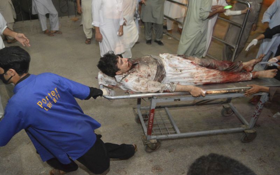 Λουτρό αίματος σε προεκλογική συγκέντρωση στο Πακιστάν