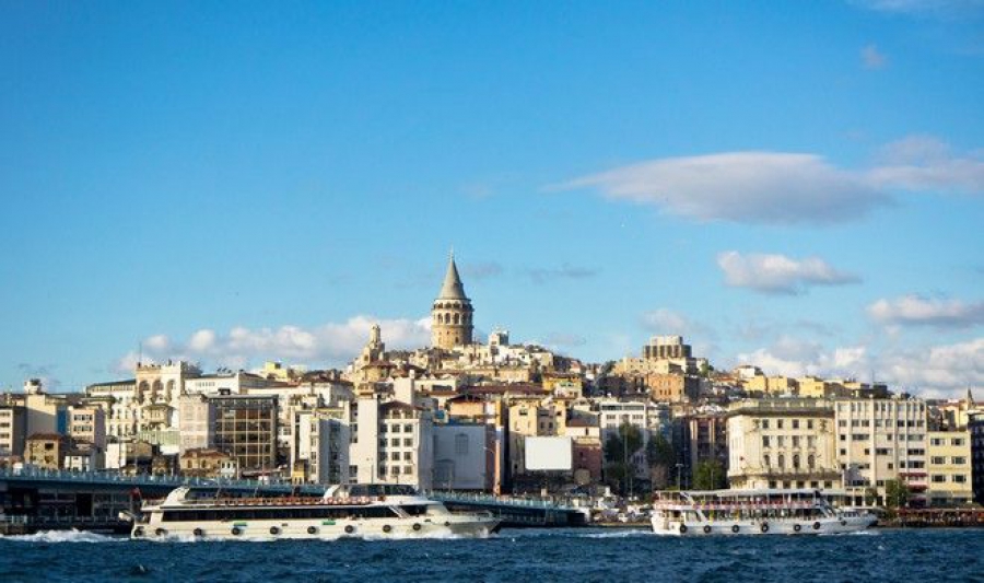 Γιατί οι Τουρκικές παραλίες είναι άδειες;