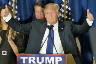 Τα αουτσάιντερ έγιναν φαβορί στην κούρσα για τον Λευκό Οίκο