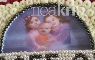 Κρήτη: Στόλισαν τον επιτάφιο με τη φωτογραφία των τριών νεκρών παιδιών από την Πάτρα