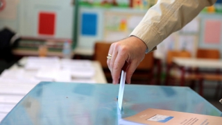 Στις 18 μονάδες η διαφορά ΣΥΡΙΖΑ - ΝΔ