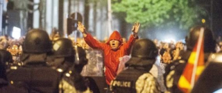 Γραφείο ανάλυσης πληροφοριών στα Σκόπια υπό το φόβο εμφυλίου: Τι φοβάται η ΕΛ.ΑΣ.