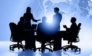 Κρύβουν τα λεφτά, κλείνουν οι επιχειρήσεις, φεύγουν οι άνθρωποι…