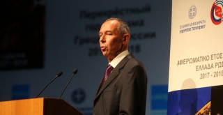 Ρώσος πρέσβης στην Ελλάδα: Οι S-400 της Τουρκίας δεν απειλούν την Ελλάδα