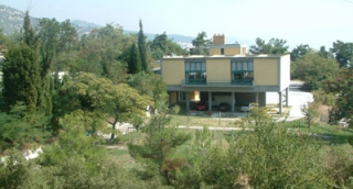 3 παιδιά της Παιδόπολης Kαβάλας βάφτισαν 11 κυρίες απο τη Νέα Υόρκη