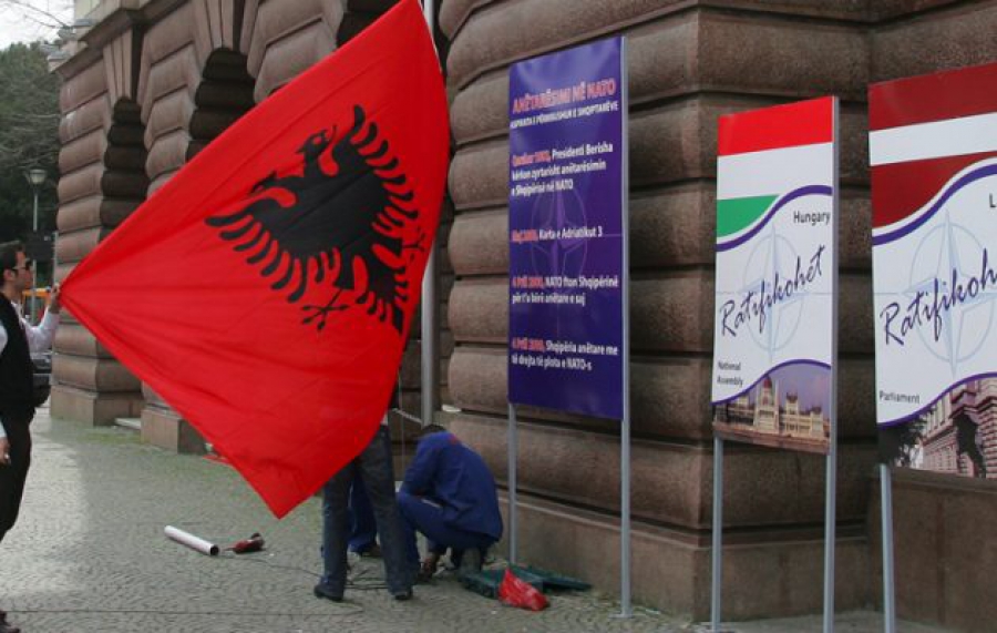 Διπλωματικό επεισόδιο ΗΠΑ-Αλβανίας – Τι είπε ο πρέσβης των ΗΠΑ στα Τίρανα