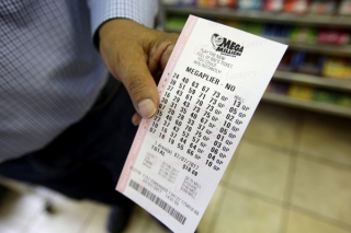 Mega Millions: Ποιος κέρδισε τα 300 εκατομμύρια δολάρια;