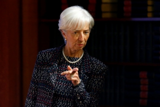 Λαγκάρντ: Δεν ζητάμε περισσότερη λιτότητα για την Ελλάδα – Πρώτα μέτρα, μετά χρέος