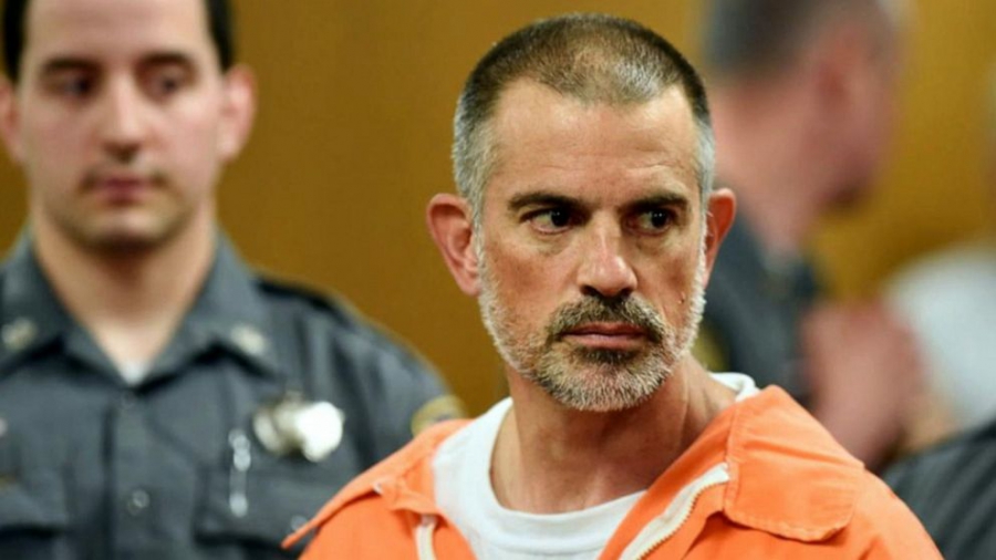 Θρίλερ με τον Φώτη Ντούλο - Αποπειράθηκε να αυτοκτονήσει με μονοξείδιο του άνθρακα