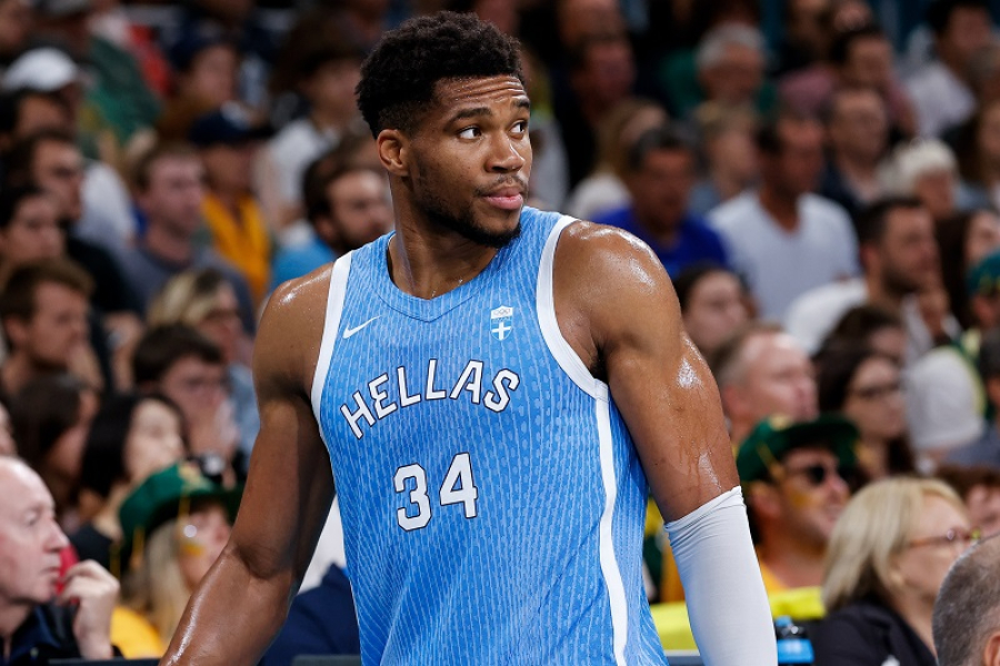 Ιστορική διάκριση από το Ευρωπαϊκό Κοινοβούλιο για τον Γιάννη Αντετοκούμπο και κορυφαίες προσωπικότητες