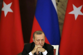 Απανωτά "χαστούκια" Τραμπ σε Ερντογάν - Πρώτα ταξιδιωτική οδηγία και μετά σύλληψη του "ταμία" του!