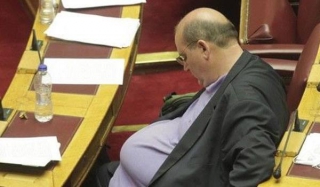 Βιογραφικό Υπουργού Παιδείας Νίκου Φίλη: Κάτοχος απολυτηρίου Λυκείου