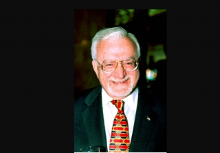 Πέθανε ο πρώην πρέσβης των ΗΠΑ Μιχάλης Σωτήρχος