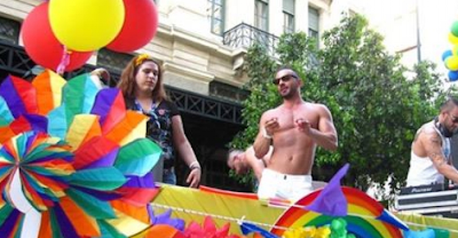 Ξεφτιλα Μπουταρη!!Την ημερα της γενοκτονιασ των Ποντιων θα διεξαχθει το 20 THESSALONIKI PRIDE!