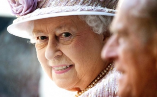 Η Λευκή Χήρα σχεδίαζε τη δολοφονία της Βασίλισσας Ελισάβετ – Αυτό ήταν το σχέδιό της