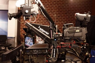 Όλη η λίστα με τα χρέη των καναλιών από φόρους και πρόστιμα