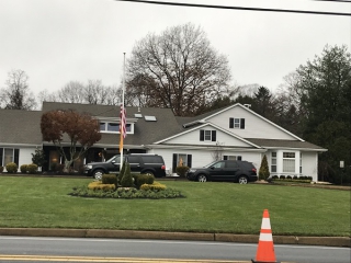 Θλίψη και οδύνη στην κηδεία της Τζένιφερ Καρύδη και της οικογένειάς της