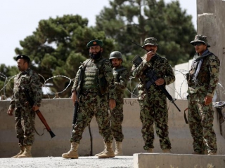 AΠΙΣΤΕΥΤΗ Γκάφα ΗΠΑ: 30 εκατομμύρια δολάρια για στρατιωτικές στολές που είναι λάθος χρώμα!