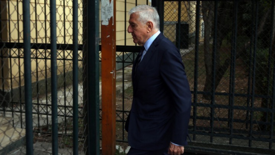 Προφυλακίζονται ο Γ. Παπαντωνίου και η σύζυγός του