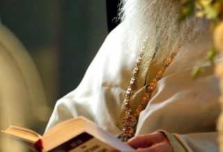 Τα Χρυσά Ράσα! 10 Μητροπολίτες ελέγχονται από το ΣΔΟΕ - Έχουν λογαριασμούς πάνω από 1 εκατ. ευρώ!