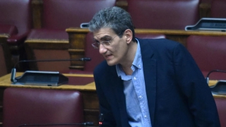 Ποινές για τα... μπάρμπεκιου απέναντι σε προσφυγικές δομές ζητά ο ΣΥΡΙΖΑ