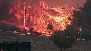 Πύρινος εφιάλτης σε Ζάκυνθο και Λουτρακι
