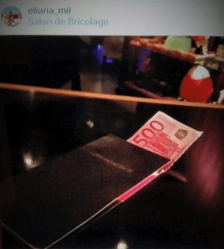 ΠΡΟΚΛΗΣΗ! H κόρη του Μηλιού διασκεδάζει στο Salon de Bricolage επιδεικνύοντας τα 500ευρα της! (ΦΩΤΟ)