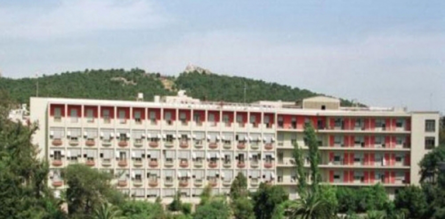 ΑΠΟΚΛΕΙΣΤΙΚΟ: Παραιτήθηκε διευθυντής χειρουργός χωρίς... πτυχίο Ιατρικής!