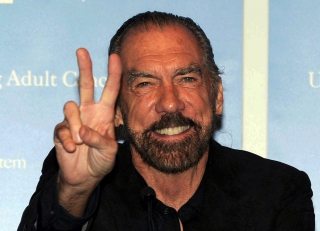 John Paul Dejoria: Ο… Ωνάσης της Καβάλας στη λίστα με τους πλουσιότερους ανθρώπους στον κόσμο