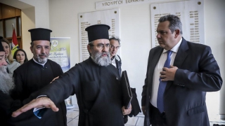 Συνάντηση Καμμένου με κληρικούς: Δίκαια τα αιτήματά τους