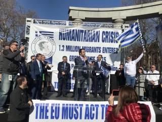 Μεγαλειώδες το συλλαλητήριο συμπαράστασης στα νησιά και τον Έβρο