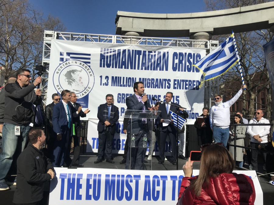 Μεγαλειώδες το συλλαλητήριο συμπαράστασης στα νησιά και τον Έβρο