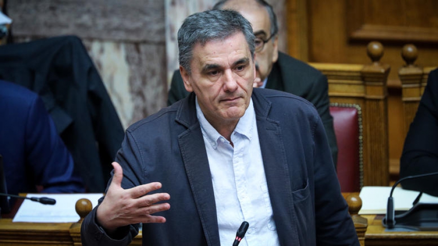 Τσακαλώτος: Το Σάββατο οι αποφάσεις για 120 δόσεις &amp; παροχές